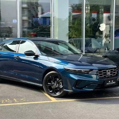 Honda Accord bản máy xăng mới ra mắt: Thiết kế thể thao, khỏe khoắn hơn
