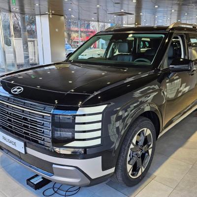 Có chi tiết gây tranh cãi, Hyundai Palisade 2025 vẫn 'cháy hàng', khách phải chờ hơn 1 năm mới được nhận xe