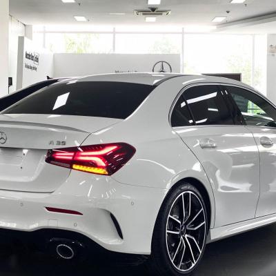 Mercedes-AMG A 35 giảm giá hơn 770 triệu tại đại lý: Giá thực tế còn 1,485 tỷ đồng, rẻ bằng một nửa Civic Type R