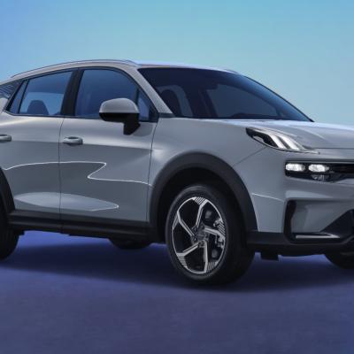 Ra mắt xe Lynk & Co 06 Core Plus với công nghệ vượt bậc
