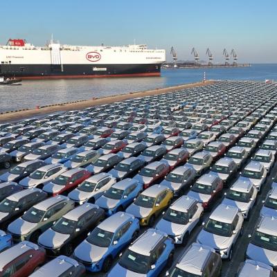 4 ôtô bán ra trong năm 2025 sẽ có một chiếc xe điện