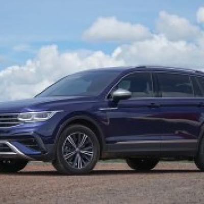 Loạt xe Volkswagen giảm giá hàng trăm triệu đồng