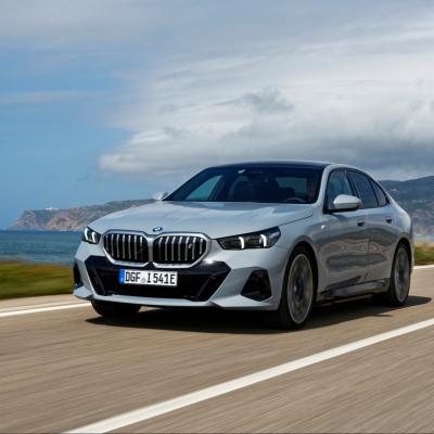BMW ra mắt mẫu xe BMW 5 Series 2025 thế hệ thứ 8 vô cùng ấn tượng