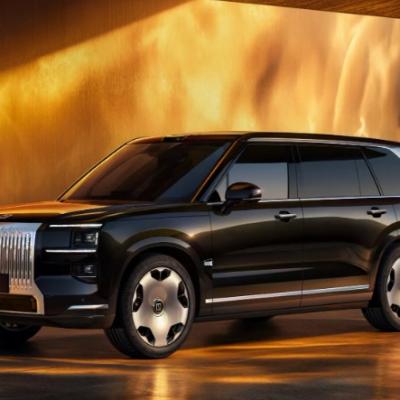 SUV hybrid Zeekr 9X ra mắt, chạy điện hơn 380km