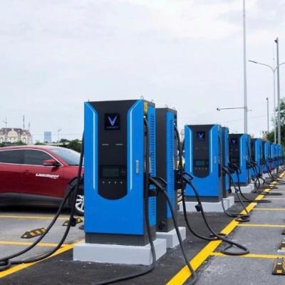 QUY CHUẨN MỚI: TRẠM DỪNG NGHỈ PHẢI DÀNH TỐI THIỂU 10% CHỖ ĐỖ CHO XE SẠC ĐIỆN