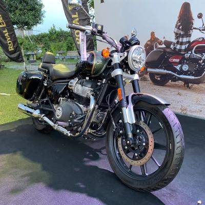 ROYAL ENFIELD TRỞ LẠI VIỆT NAM VỚI LOẠT MÔ TÔ MỚI, GIÁ CAO NHẤT 233 TRIỆU ĐỒNG