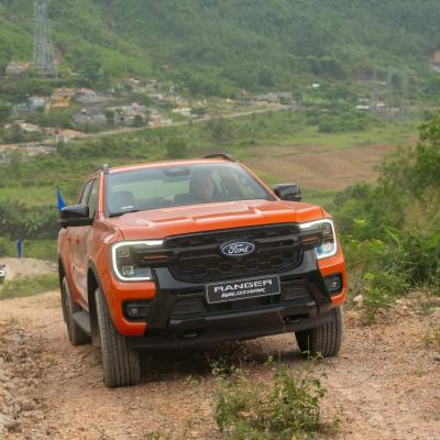 FORD VIỆT NAM CÔNG BỐ GIÁ BÁN LẺ CỦA EVEREST, RANGER RAPTOR VÀ RANGER WILDTRAK PHIÊN BẢN NÂNG CẤP