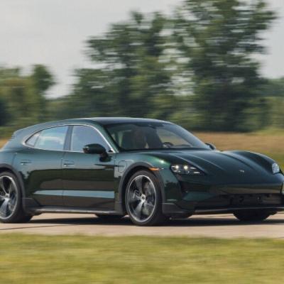 PORSCHE NÓI KHÔNG VỚI VIỆC 'KHAI TỬ' DÒNG XE TAYCAN