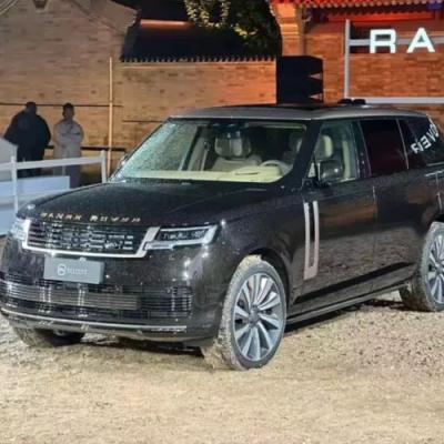 RANGE ROVER SV PHIÊN BẢN BÍNH NGỌ TRÌNH LÀNG: SẢN XUẤT GIỚI HẠN ĐÚNG 3 CHIẾC, NHIỀU CHI TIẾT LÀM TỪ VÀNG 24K