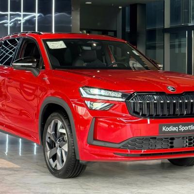 CẬN CẢNH SKODA KODIAQ 2026 TẠI ĐẠI LÝ VIỆT: THÊM LOẠT CÔNG NGHỆ AN TOÀN, GIÁ BÁN CAO HƠN BẢN CŨ GẦN 150 TRIỆU ĐỒNG